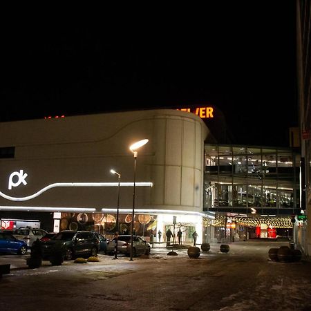 City Center Apartment Aida Pärnu Esterno foto